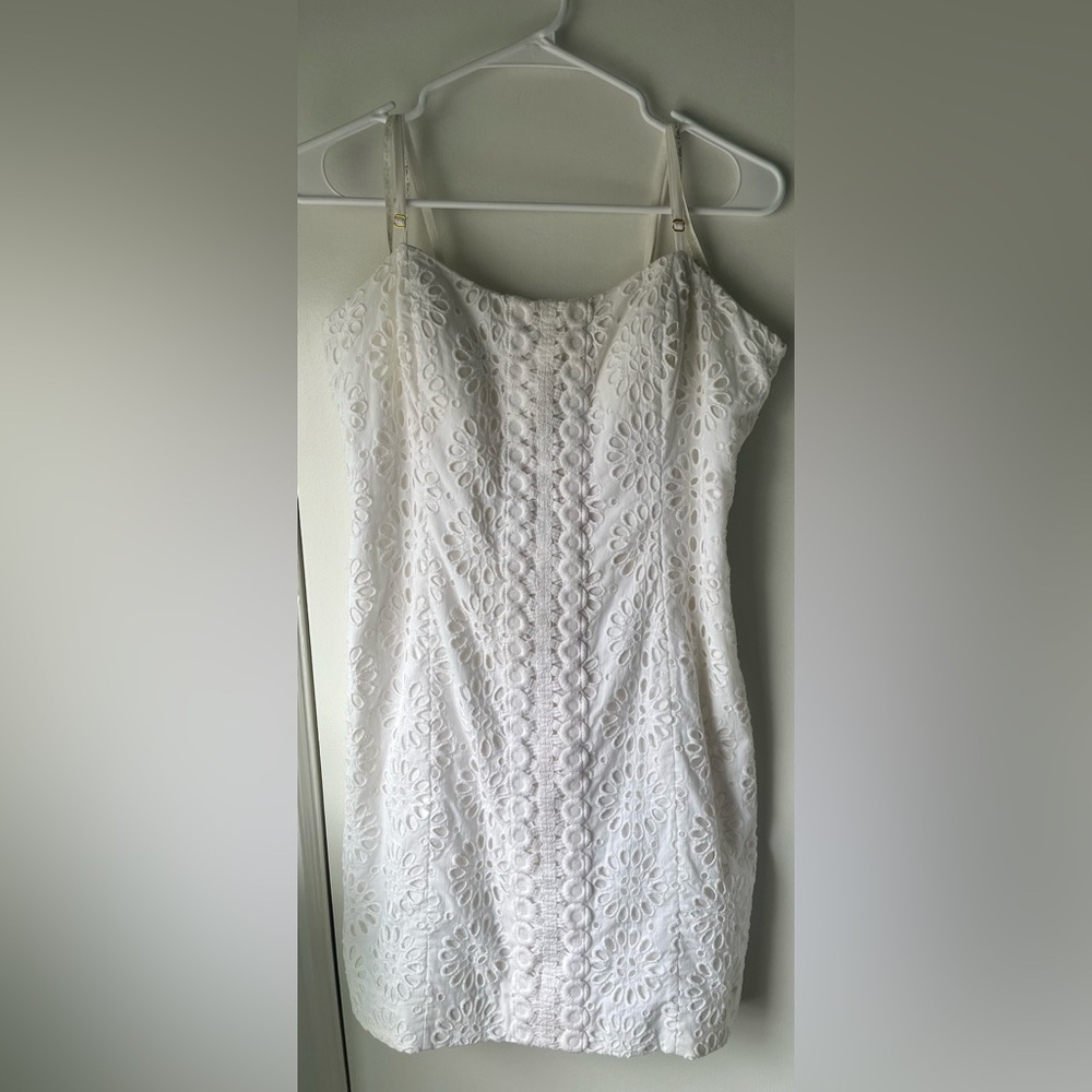 Lilly Pulitzer Shelli Resort White Eyelet Shift Tie Back Dress Size 12 - Picture 1 of 7